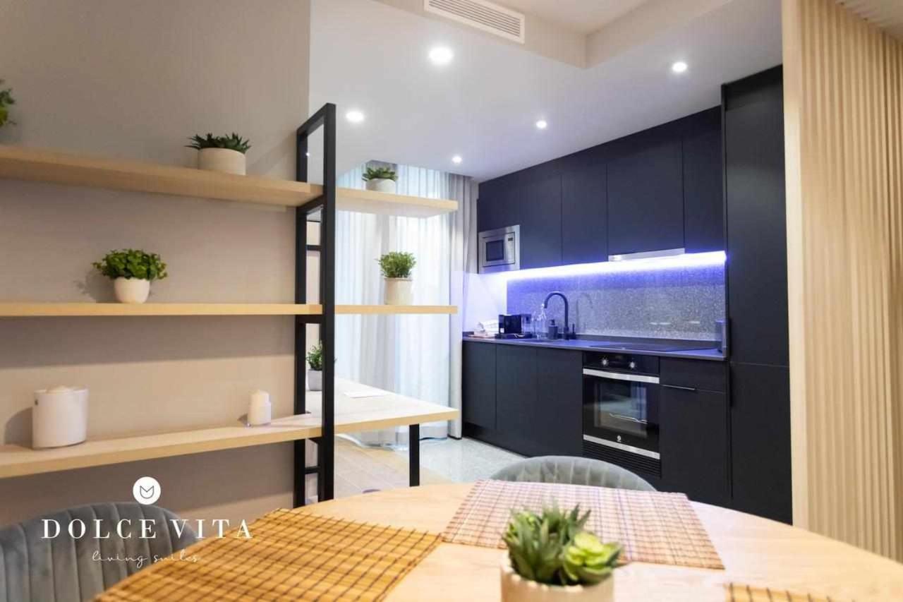 Apartamento Napoli Living Suites En Vila Real Buitenkant foto