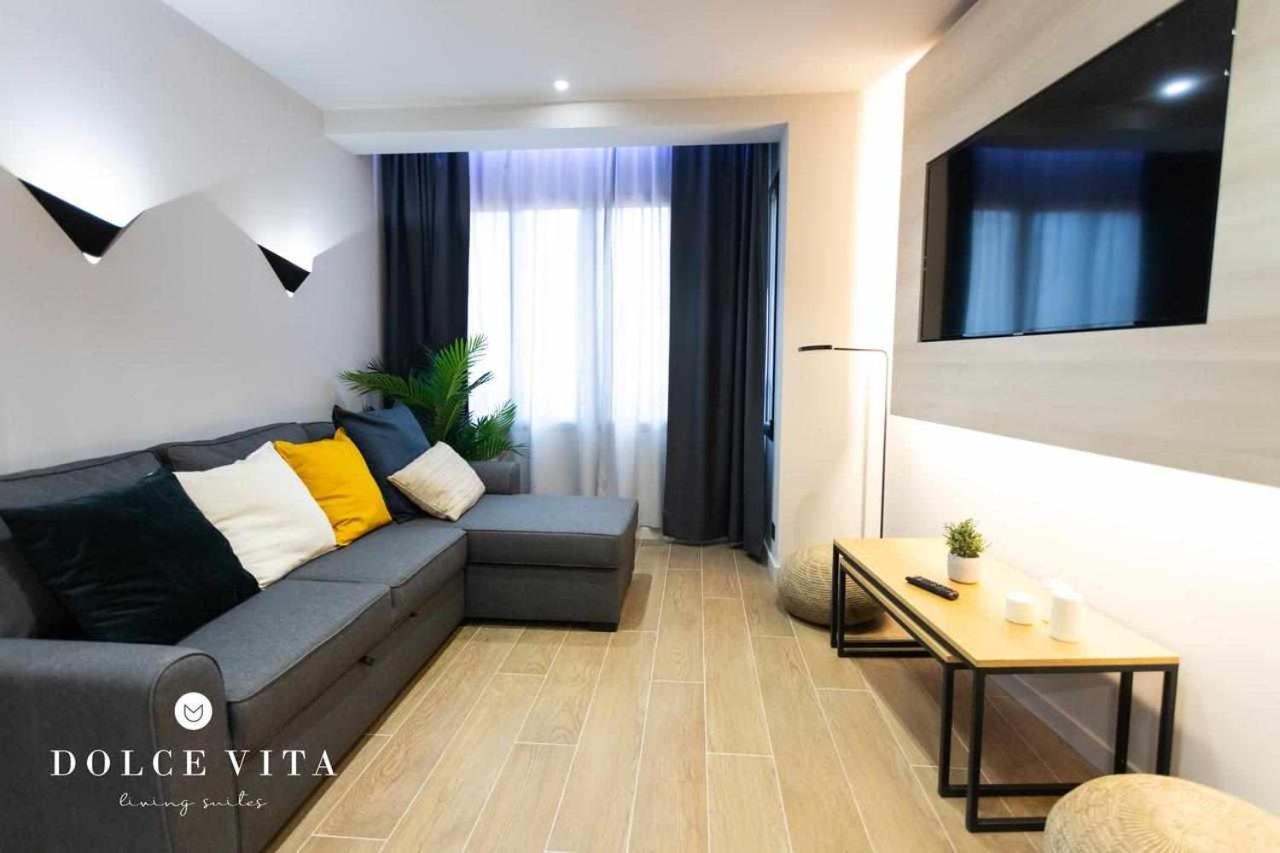 Apartamento Napoli Living Suites En Vila Real Buitenkant foto